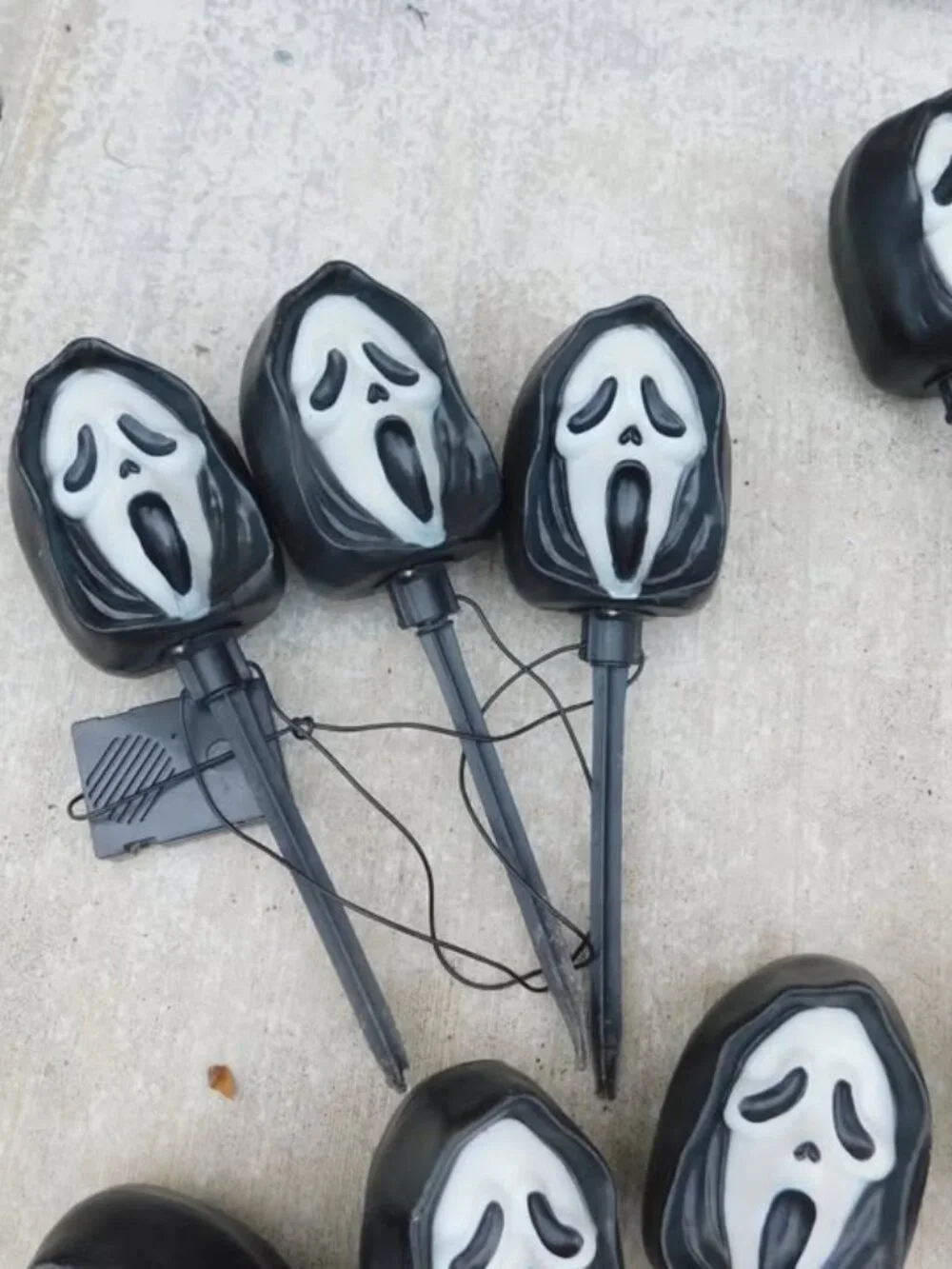 Halloween Haunted House Props Yard Ghost Pathway Lights Spooky Sound Ghost Face